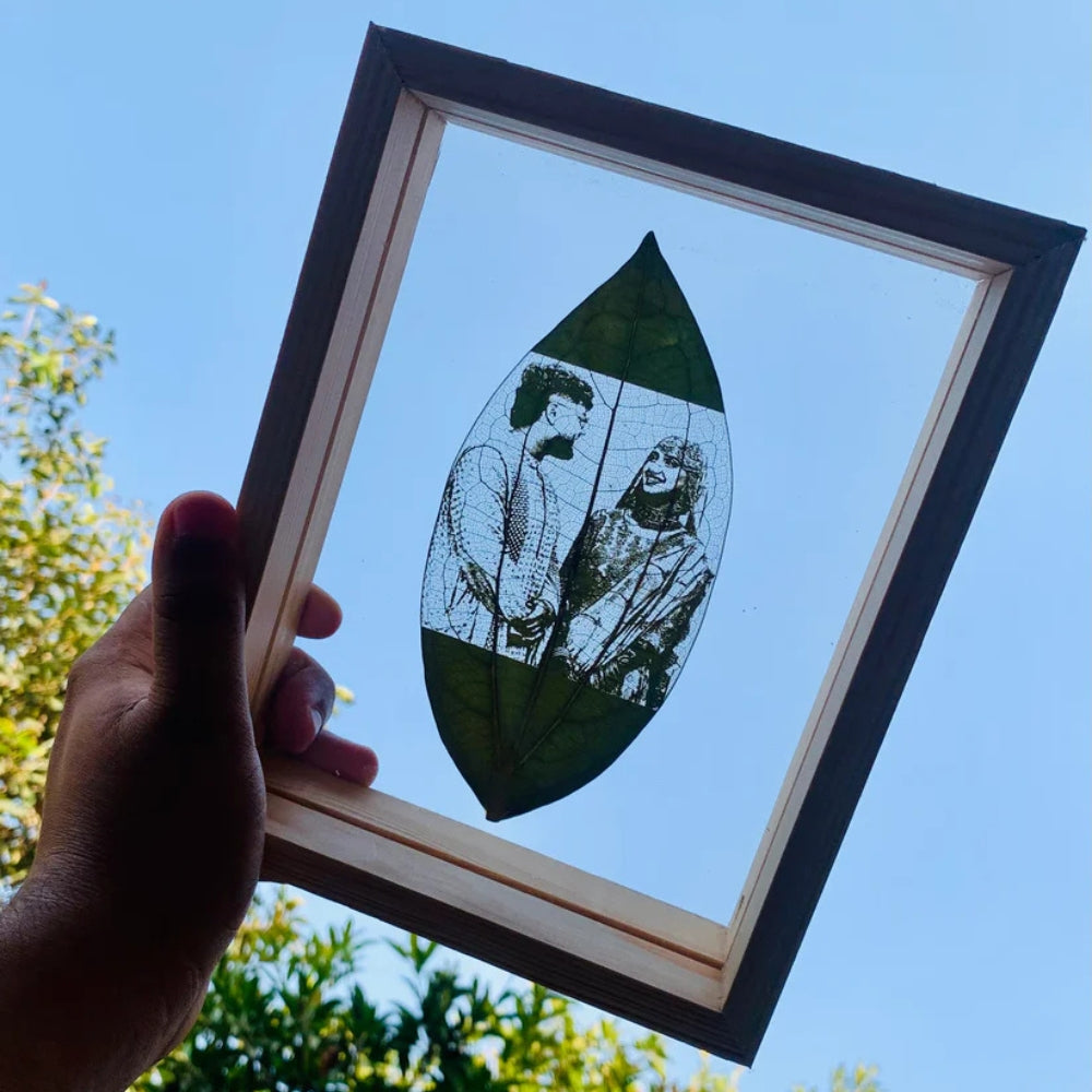 Your Picture on Leaf | Leaf Engraving